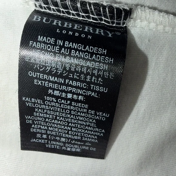 Burberry White and Gold Logo T-Shirt - Picture 12 of 15